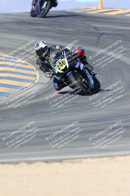 media/Jan-10-2025-CVMA Friday Practice (Fri) [[489e0da257]]/Group 4 and Trackday/Session 3 (Turns 9 and 10)/